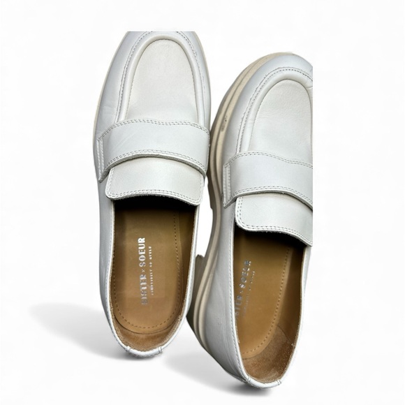 Stylish White Loafers - Picture 4 of 5